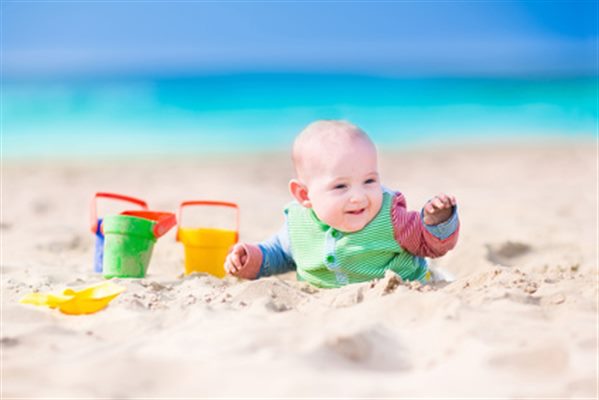 Bébé à la plage - les règles d'or!