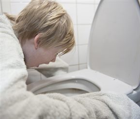 Vomissement De Sang Hematemese Symptomes Traitement Definition Docteurclic Com