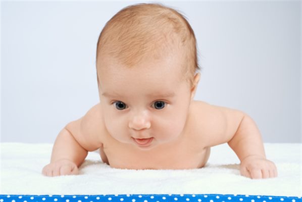 Tout savoir sur le bébé de 2 mois